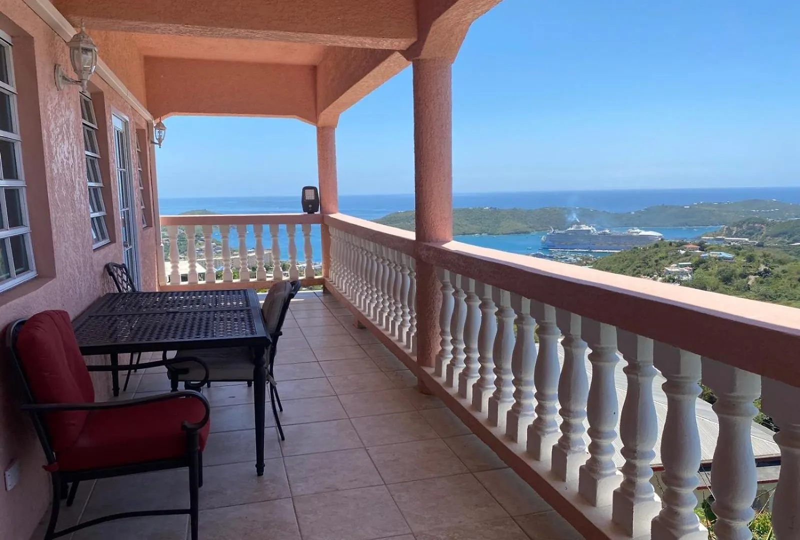 The Pink House, Saint Thomas, Ocean View Διαμέρισμα Contant   Contant (Saint Thomas)